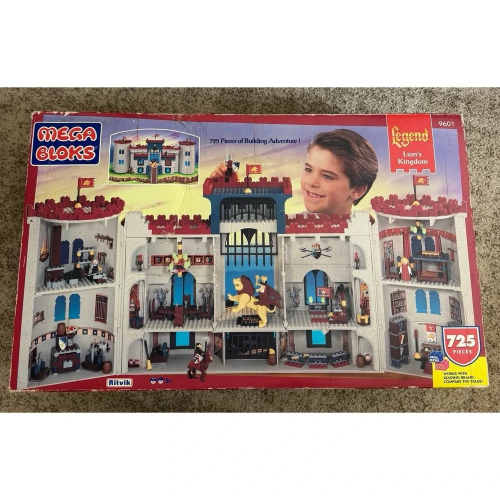 Mega Bloks 9601 Lion's Kingdom‎ Castle 725 Pc Complete w/ Box Vintage Set